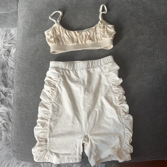 Oh Polly Double Layered Biker Shorts Set Nude - Picture 2 of 2